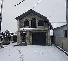 Продаю недостроенный дом в Бельцах