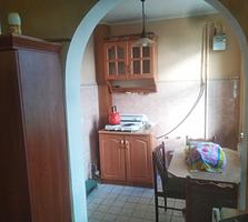 Centru. Apartament cu 2 camere, reparatie cosmetica, cotilet!