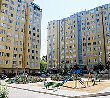 2 odăi. 88 m. p. Et 5. Preț 610 E/m2. Lângă parcul Sarmizegetusa.