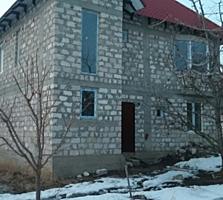 Дом-новый сектор, в 100 м от марш., Индивидуальный-современный проект