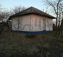 Casa de locuit mobilată