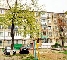 Продам 2.ком квартиру-ул. Н. Димо. 13/3.-2этаж. Рышкановка.