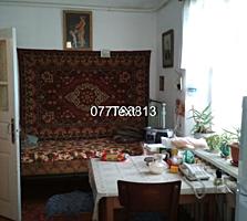 Дом Кировский с жилой времянкой, подвал, хоз. постройки, 6 соток
