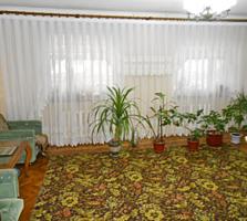 Se vinde apartament cu 4 odai