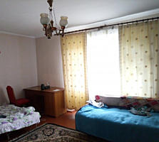 Продам 3-ком. квартиру хорошей планировки в Лесках