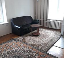 Telecentru, apartament cu 1 camera. Reparatie Euro, termopane, parchet.