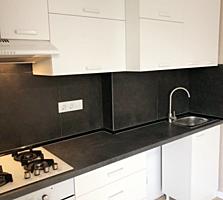 VIND APARTAMENT cu 1 odaie. euroreparatie