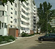 Продам 2-ком. кв. на Шелковом, 3/9 эт., с автономным отоплением.