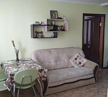 Просторная квартира по Одесской с кухней студией.