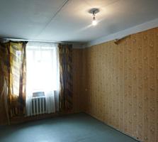 Продам 2-ком квартиру (рубашка) под ремонт в центре Тирасполя, р ПГУ