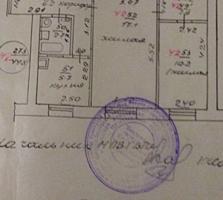 ЦЕНТР 2-к кв. 1/5 45/27/6, 3 окна выходят НА ул. ЛАЗО под магазин кафе