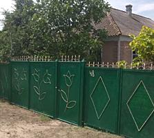 Продам капитальный дом в Парканах