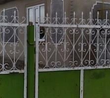 Vînd casa urgent în centrul satului Geamăna R. Anenii Noi