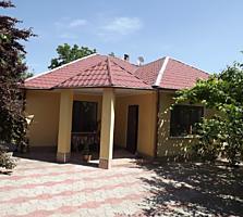 Casa de elita la Slobodca cu foisor, fintina, gratar, beci, fintina