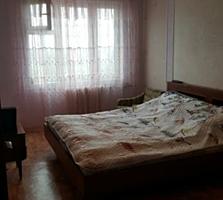 СРОЧНО!!! Продам 2-х комнатную квартиру на Кировском!!!