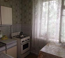 Продам 3-комн. квартиру, 61 м2, два балкона, "СТЕЛУЦА"