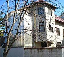Дом в уникальном месте. ул. С. Лазо (100 м выше Шт. чел Маре)