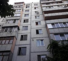 Дачия, 2-ком., 52 м2, 2 балкона, жилое состояние! Супер место!