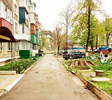 Apartament cu 2 odai. Euroreparatie, 43m2. Sec. Riscani. Str. N. Dimo!
