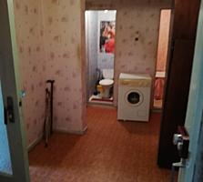 Срочно продам квартиру 143серии на Чеканах без ремонта!