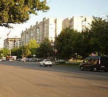 Apartament in sectorul Buiucani pe str Sucevita colt cu bd Alba Iulia.