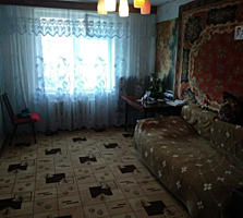 Продается 3-комнатная на Бородинке, 68/52/7.5, 4 этаж.