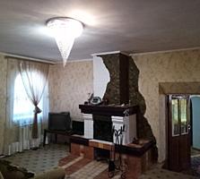 Капитальный каменный дом (6 сот. ), газ, вода, отопл., и т. д. 22000$.