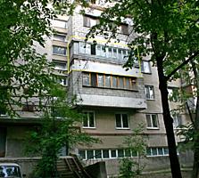 3-ком. на Московском пр-те 5, над рест. "Oliva".