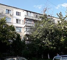 Московский, 3-комн., чешка, лоджия 10 м2, жилое состояние!