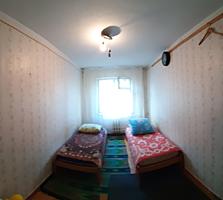 Vinzare, apartament cu 3 odai, etajul 4 din 5, de mijloc!