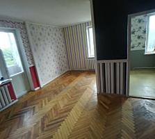 НЕ АГЕНТСТВО! Продается однокомнатная квартира в ЦЕНТРЕ РЫШКАНОВКИ!