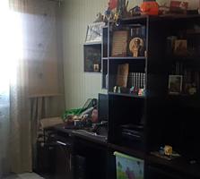 5/5 8-й кв-ал 3-х ком. ремонт, автономка, 70кв, метров 34500 евро торг