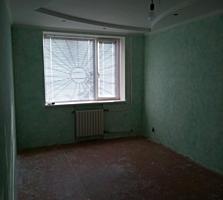 Однокомнатная квартира на Борисовке, г. Бендеры, 1/5 эт. ТОРГ