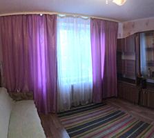 Продаётся комната с удобствами. Р-н Кировский.