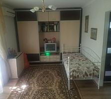 Продам 1-комнатную квартиру в районе гор. стадиона 2/4