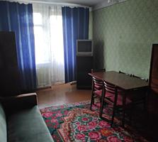 Продаю 2-комнатную брежневку с раздельными комнатами на Боюканах
