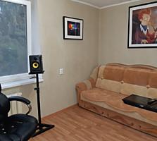 Vind apartament cu 3 odai la pret bun!!! Urgent!