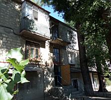 Vind apartament cu 2 odai la pret de 1
