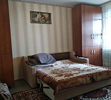 Vind apartament cu 1 odaie mobilat la pret bun!