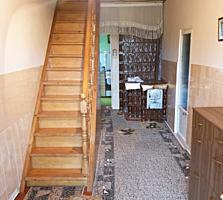 Ofertă unică, Casă cu 2 nivele, 8 camere+beci, saună, garaj, 153m2