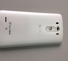 LG G3 с оригинальным чехлом (на запчасти)