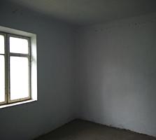 Продается хороший дом в Чобручи, котельцовый