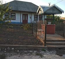 Spre vinzare casa in s. Pirlita raionul Falesti, fintina, subsol, 12 arii