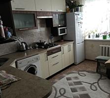 Vind apartament cu 1 odaie, mobilat, la pret bun!
