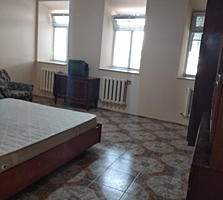 Apartament cu 2 Camere 48m - Centru str. Sf. Gheorghe - Titlu de Aface