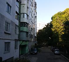 Вы зашли и живёте. Всё остаётся. Торг.