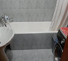 Vind apartament cu 3 odai la pret bun! Botanica!!!