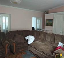 3-комн. квартира с мансардой в г. Бельцы