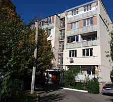 Ул. Друмул Виилор, "Лечсанупр", 102 серия, отличная 25800 Евро