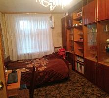 Ленинский 1 этаж жилая 2-комнатная